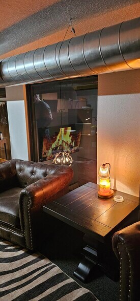 More Photos Of 124 S Broadway St, Coweta Storefront For Sale