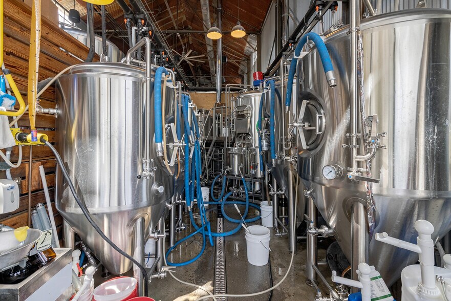 More Photos Of 9859 Davis st, Braselton Specialty For Sale