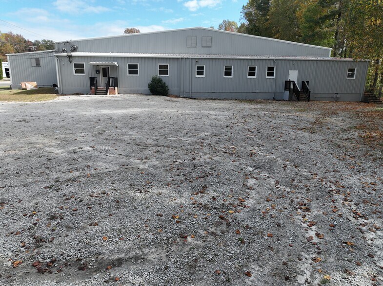 More Photos Of 4179 Vansant Rd, Douglasville Warehouse For Lease