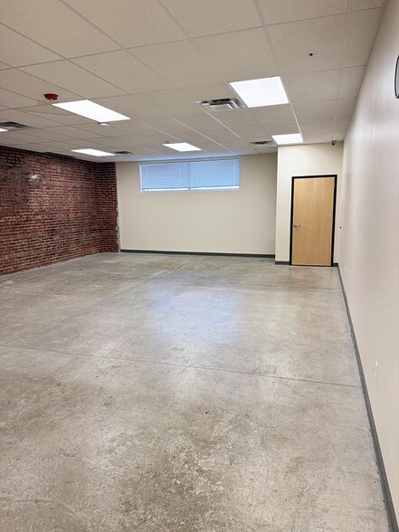 More Photos Of 2837 Washington Ave, Saint Louis Schools For Lease