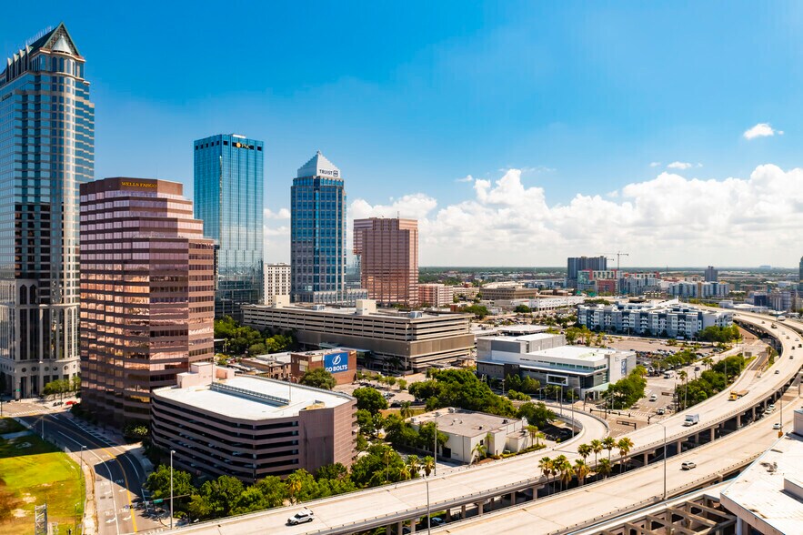 More Photos Of 100 S Ashley Dr, Tampa Office Residential For Lease