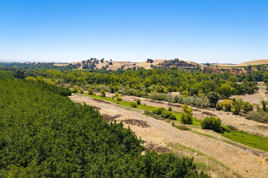 More Photos Of 24608 Yosemite, Waterford Land For Sale
