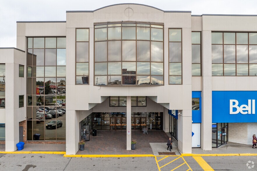 More Photos Of 1615 Dundas St E, Whitby General Retail For Lease