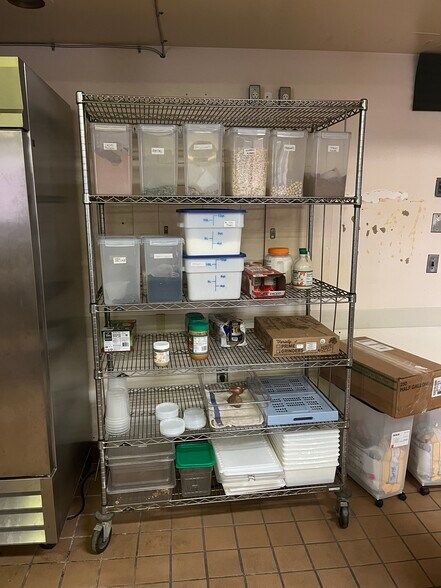 More Photos Of 630 East Ave, Rochester Specialty For Lease