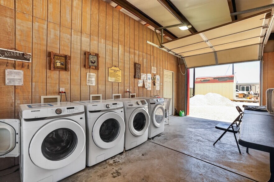 More Photos Of 3807 S County Road 1210, Midland Trailer Camper Park For Sale
