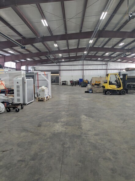 More Photos Of 2047 State Highway Z, Sikeston Industrial For Lease