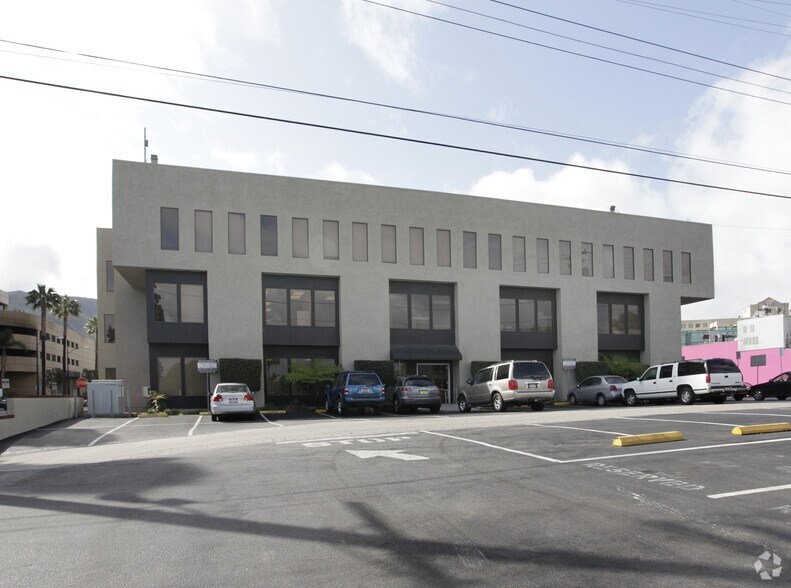 More Photos Of 4001 W Alameda Ave, Burbank Office For Lease