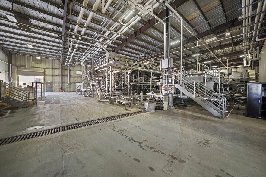 More Photos Of 830 Sycamore Rd, Arvin Refrigeration Cold Storage For Lease