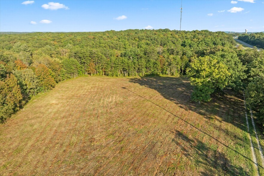 More Photos Of 4038 Main st, Crossville Land For Sale