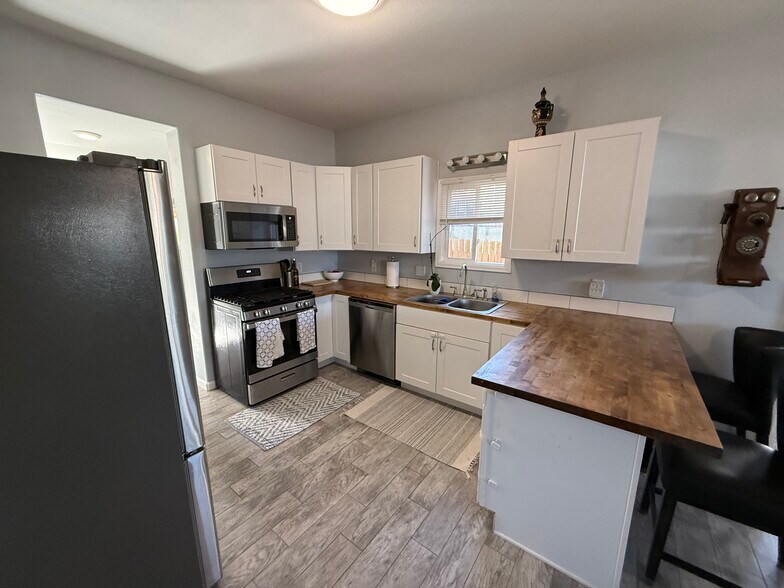 More Photos Of 1594-1598 W Alameda Ave, Denver Storefront Retail Residential For Sale