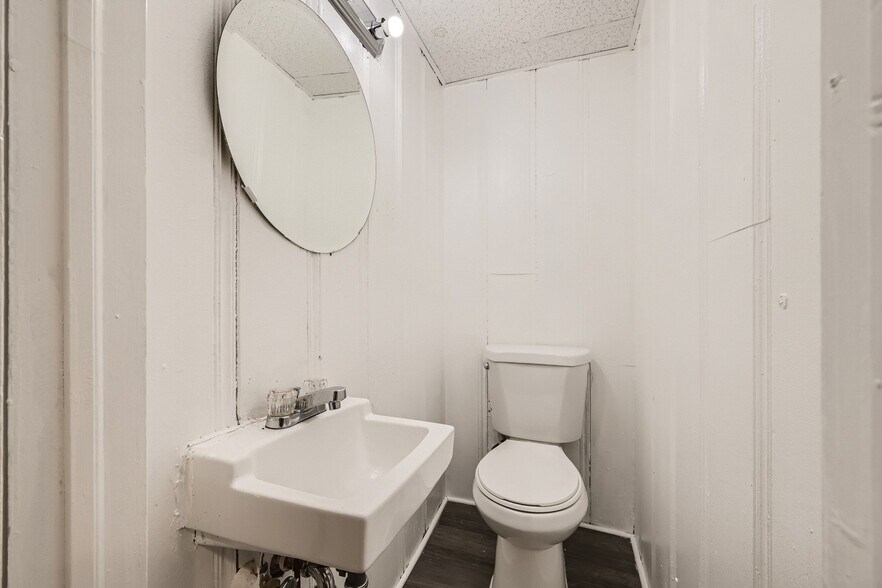 More Photos Of 2116 N Charles St, Baltimore Apartments For Sale