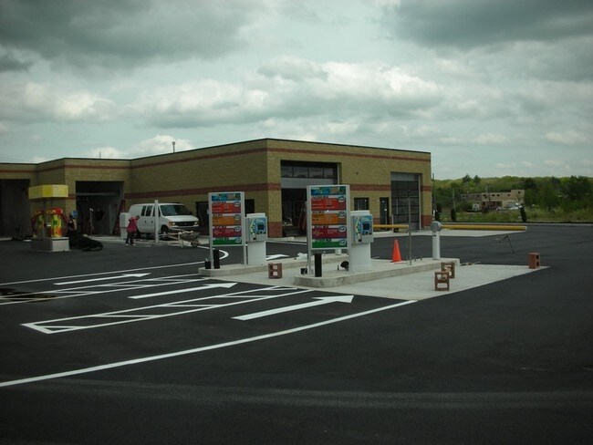 Primary Photo Of 933 Turnpike St, Canton Service Station For Lease