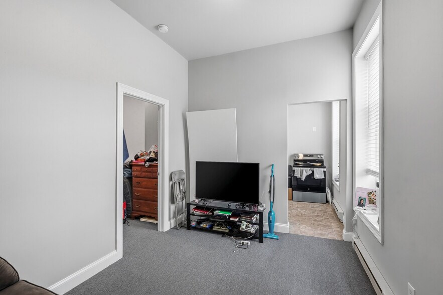 More Photos Of 2 S Main St, Woodstown Storefront Retail Residential For Sale