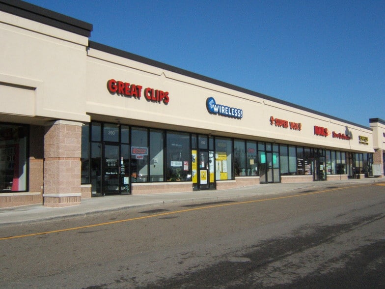 More Photos Of 548-658 E Broad St, Pataskala Storefront For Lease