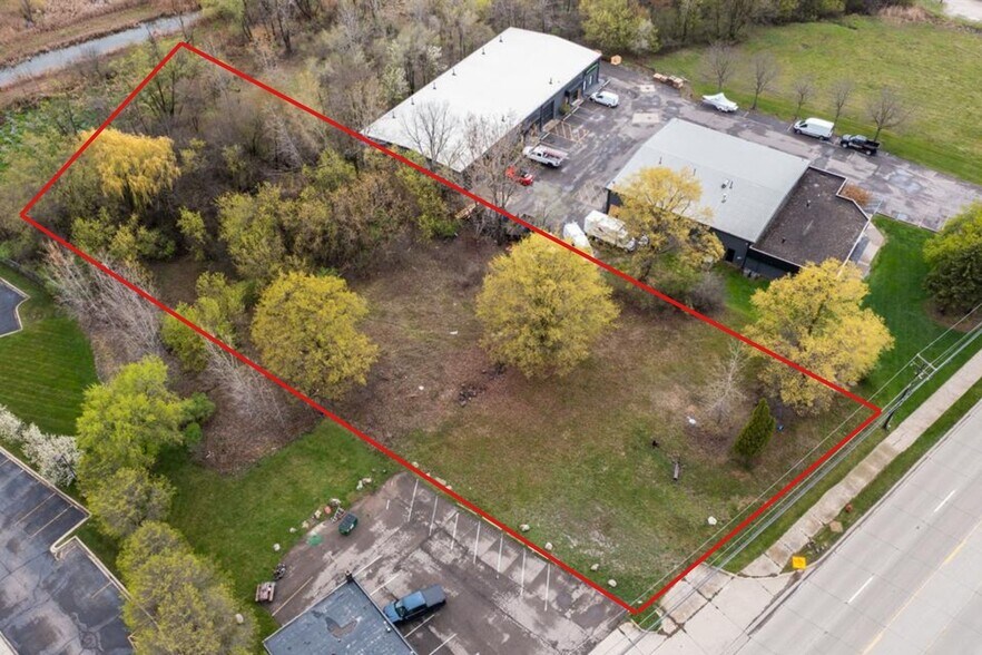 Primary Photo Of 44911 Grand River Ave, Novi Land For Lease