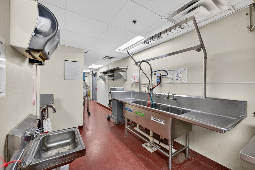 More Photos Of 1271 FM 518 Rd, League City Restaurant For Sale