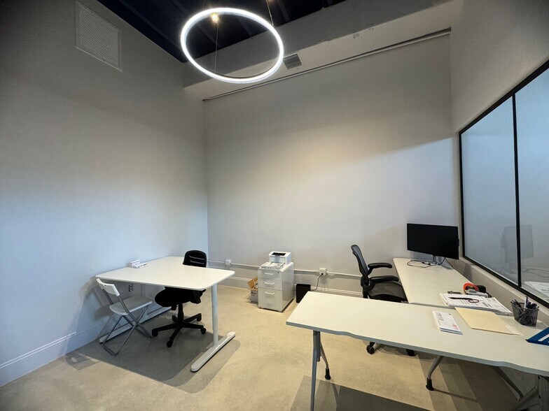 More Photos Of 8747 SW 134th St, Miami Warehouse For Lease