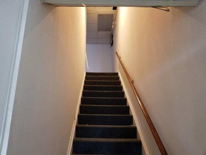 More Photos Of 4700 Stamp Rd, Marlow Heights General Retail For Lease