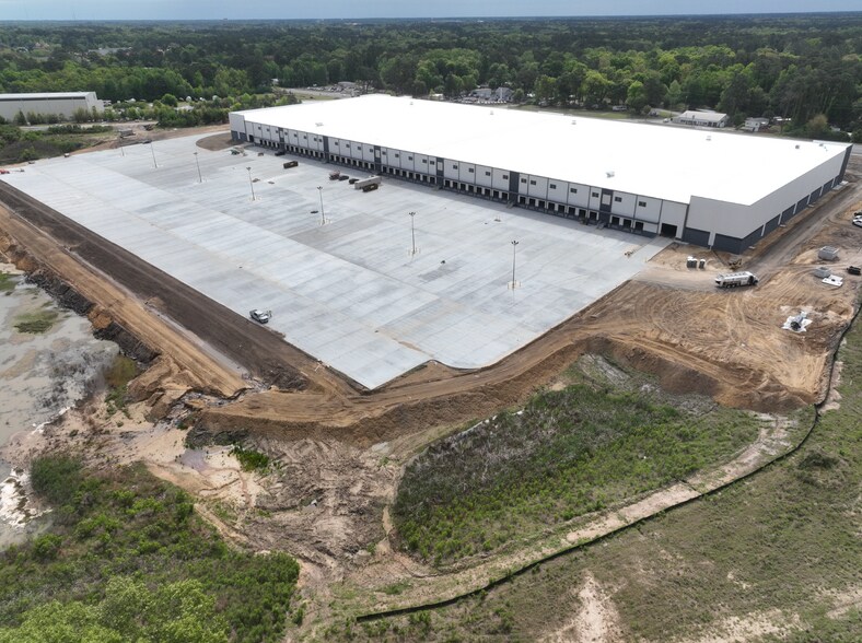 More Photos Of 4704 Ogeechee Rd, Savannah Warehouse For Lease