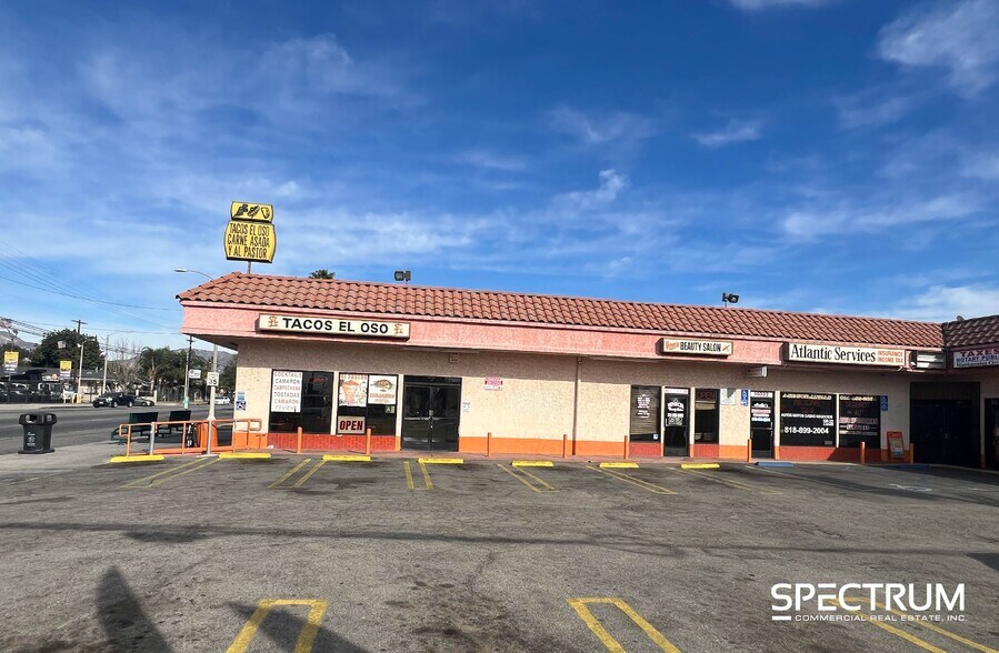 More Photos Of 14018-14028 Van Nuys Blvd, Pacoima Storefront For Lease