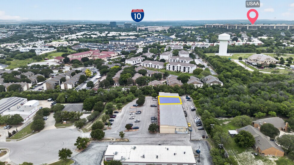 More Photos Of 4903 Golden Quail, San Antonio Storefront Retail Office For Sale