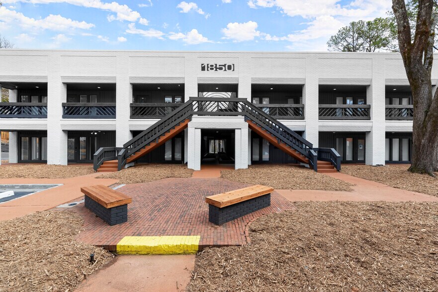 More Photos Of , Smyrna Office For Sale