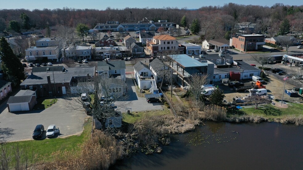 More Photos Of 685 Boston Post Rd, Madison Storefront For Sale
