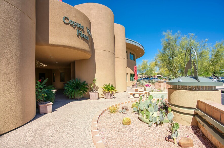 More Photos Of 8535 E Hartford Dr, Scottsdale Office For Sale