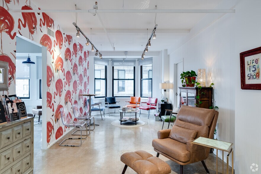 More Photos Of 1315 Walnut St, Philadelphia Office For Lease