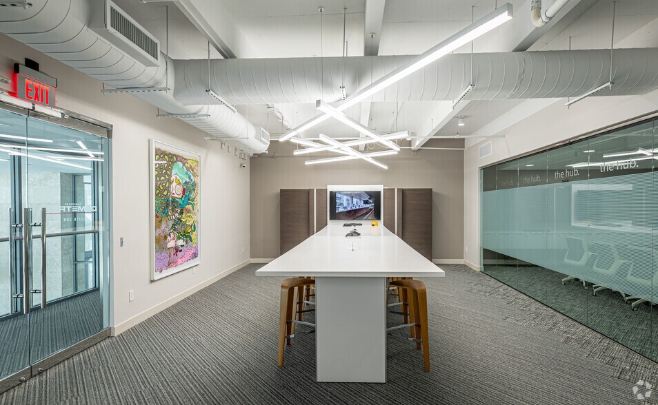 More Photos Of 2600 S Douglas Rd, Coral Gables Medical For Lease