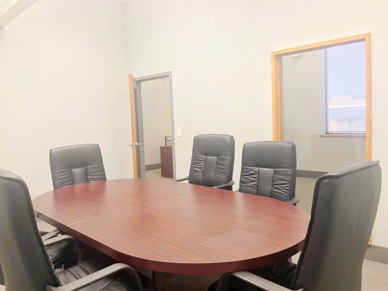 More Photos Of 10 E 6th Ave, Conshohocken Office For Lease