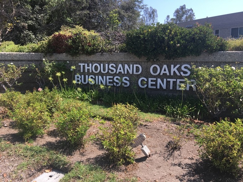 More Photos Of 1000 Business Center Cir, Newbury Park Loft Creative Space For Lease