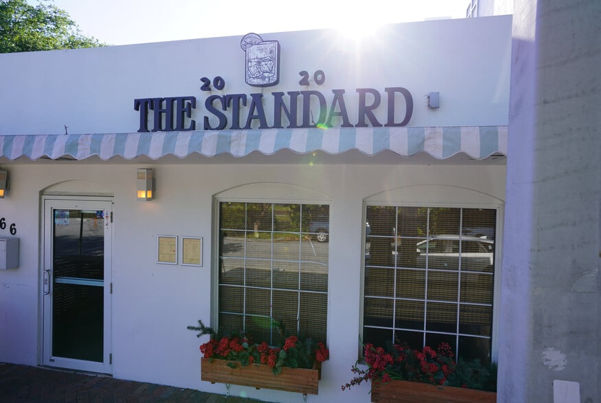 More Photos Of 166 SE 2nd Ave, Delray Beach Restaurant For Sale