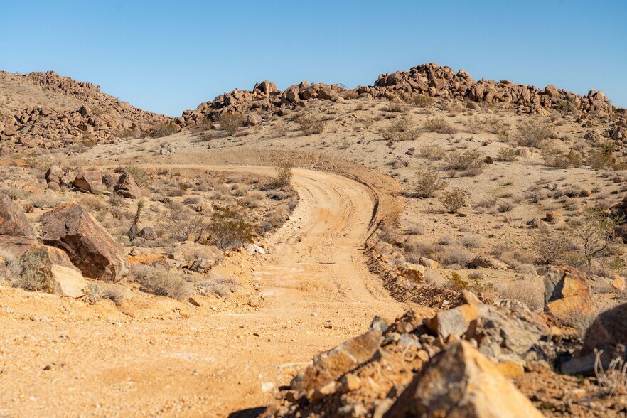 More Photos Of 61271 Calle Los Amigos, Joshua Tree Land For Sale