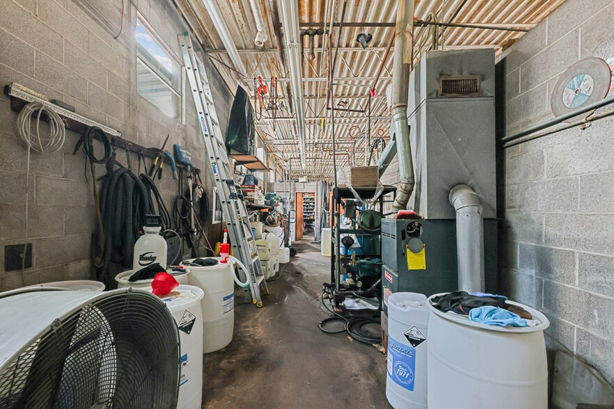 More Photos Of 44 E Harrison St, Alliance Carwash For Sale