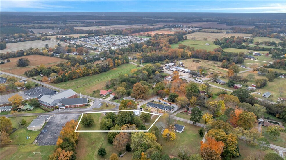 More Photos Of 1209 Ford Chapel Rd, Harvest General Retail For Sale