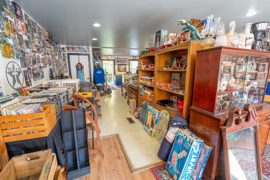 More Photos Of 88-90 Front St, Ballston Spa Storefront Retail Residential For Sale