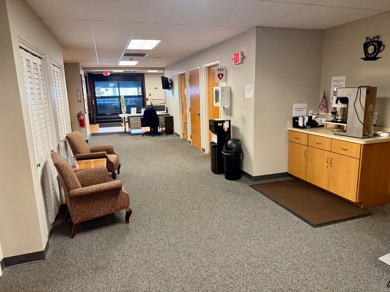 More Photos Of 251 N Center St, Joliet Assisted Living For Sale