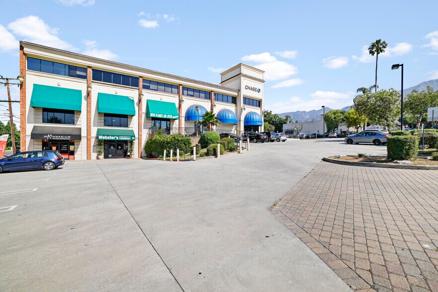 More Photos Of 2333 N Lake Ave, Altadena Storefront Retail Office For Sale
