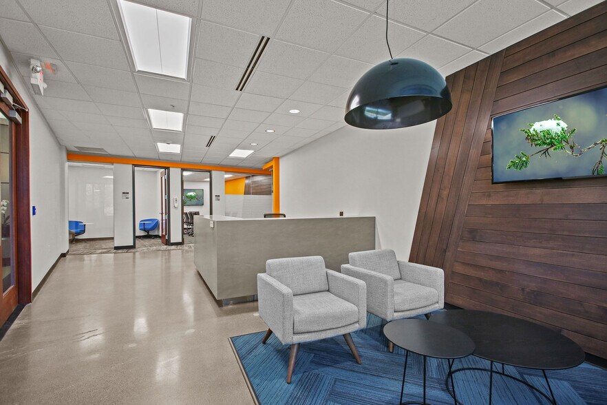 More Photos Of 5850 Opus Pky, Minnetonka Office For Lease