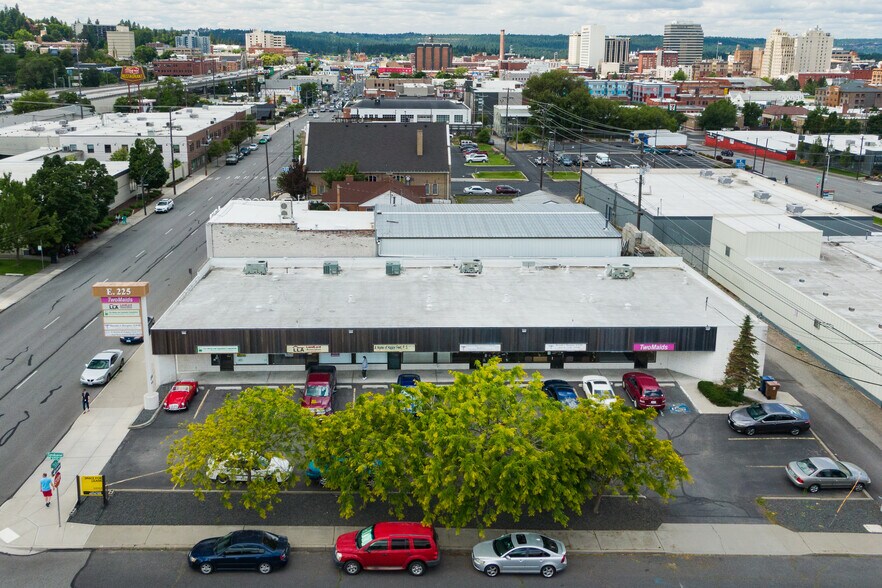 More Photos Of 225 E 3rd Ave, Spokane General Retail For Sale