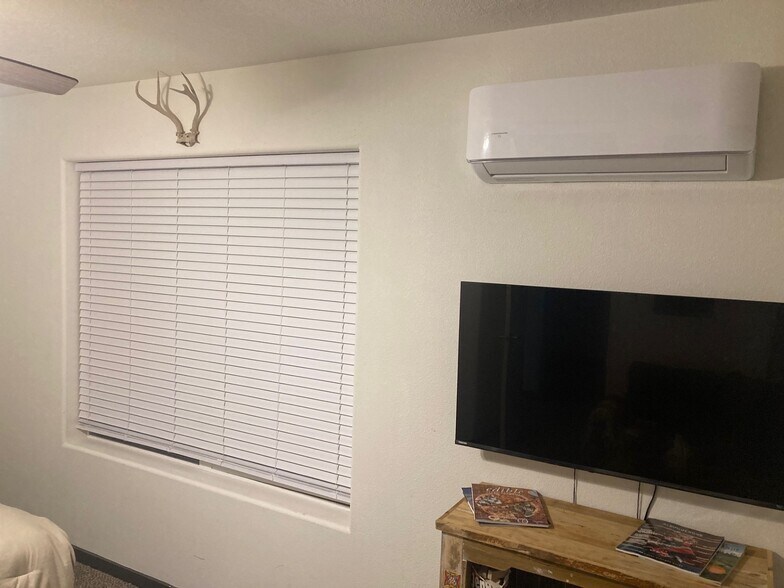 More Photos Of 615 Iron Ave SW, Albuquerque Apartments For Sale