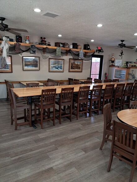 More Photos Of 7709 Main st, Siren Restaurant For Sale