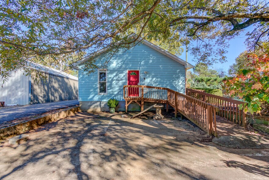 More Photos Of 2161 Pendley Rd, Cumming Industrial For Sale