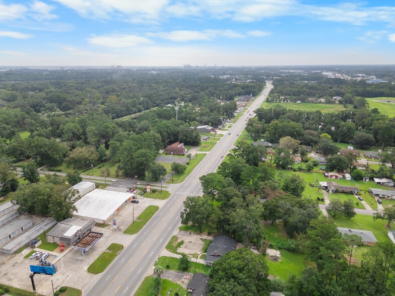 More Photos Of 2605 US Highway 80 W, Savannah Office For Sale