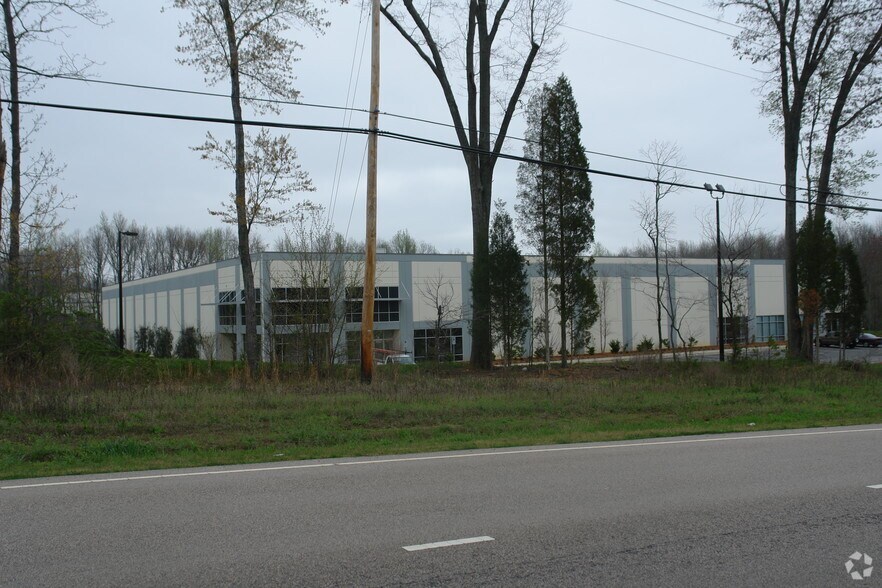 More Photos Of 1548 Roger Dale Carter Blvd, Kannapolis Distribution For Lease