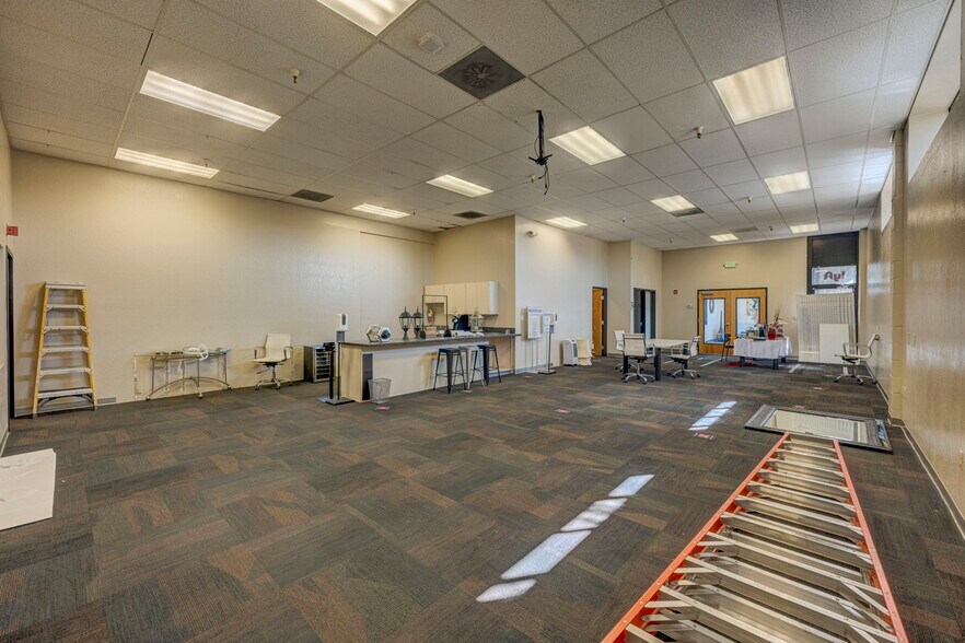 More Photos Of 634 Ryland St, Reno Office For Sale