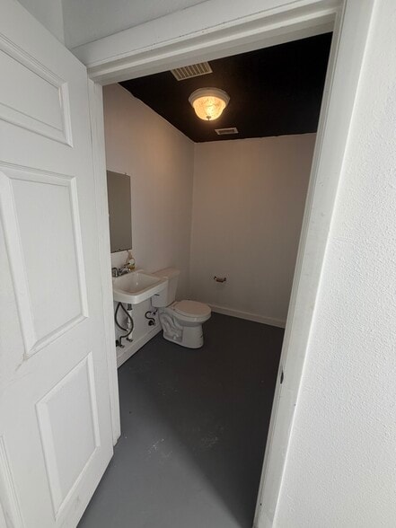 More Photos Of , Port Richey Industrial For Sale