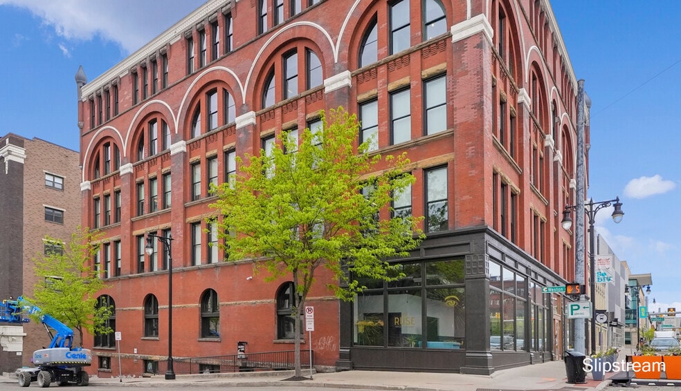 More Photos Of 25 S Division Ave, Grand Rapids Office For Sale