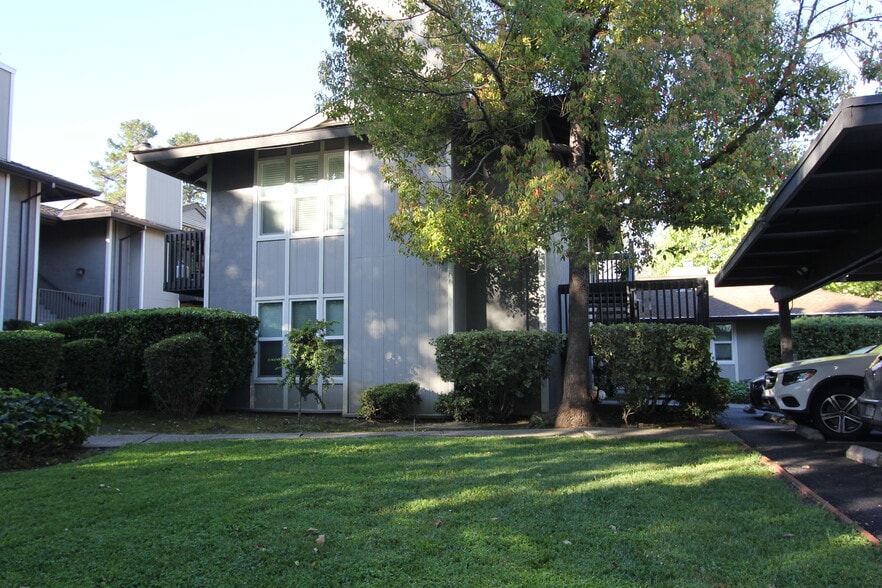 More Photos Of 1920 Camino Verde, Walnut Creek Apartments For Sale